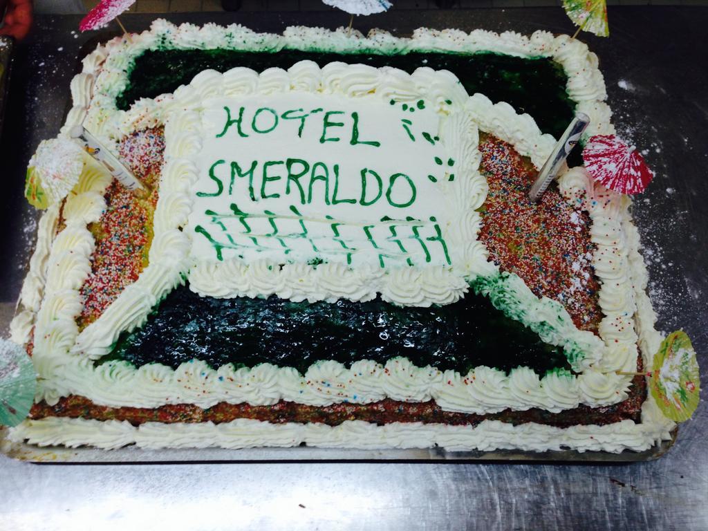 Hotel Smeraldo 길라노바리도 외부 사진